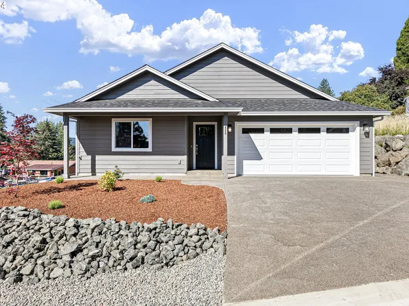 400 NW Galaxy Dr, Winston, OR 97496