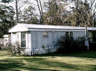 200 Shady Ridge Dr, Onalaska, TX 77360