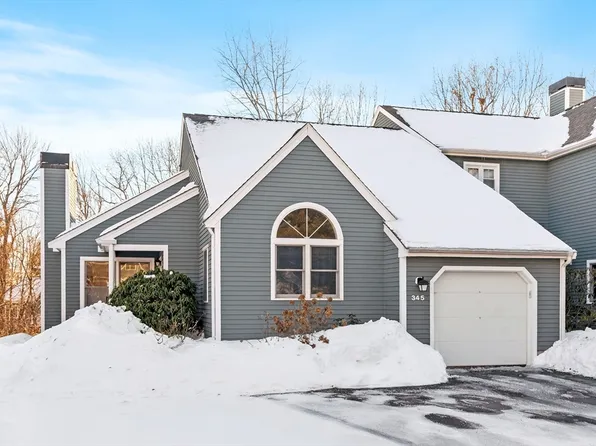 345 Bishops Forest Dr, Waltham, MA 02452