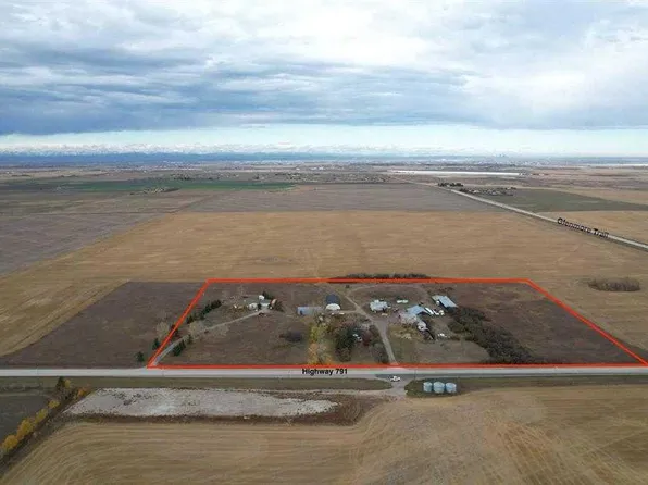 233165 & 233191 E Range Road 280, Rocky View County, AB T1X 0J4