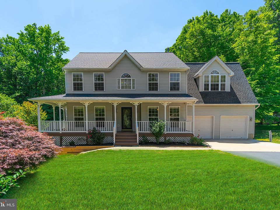 1st image of 15 Howard Cir