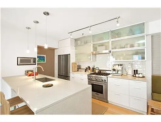 Rented by Douglas Elliman | media 26