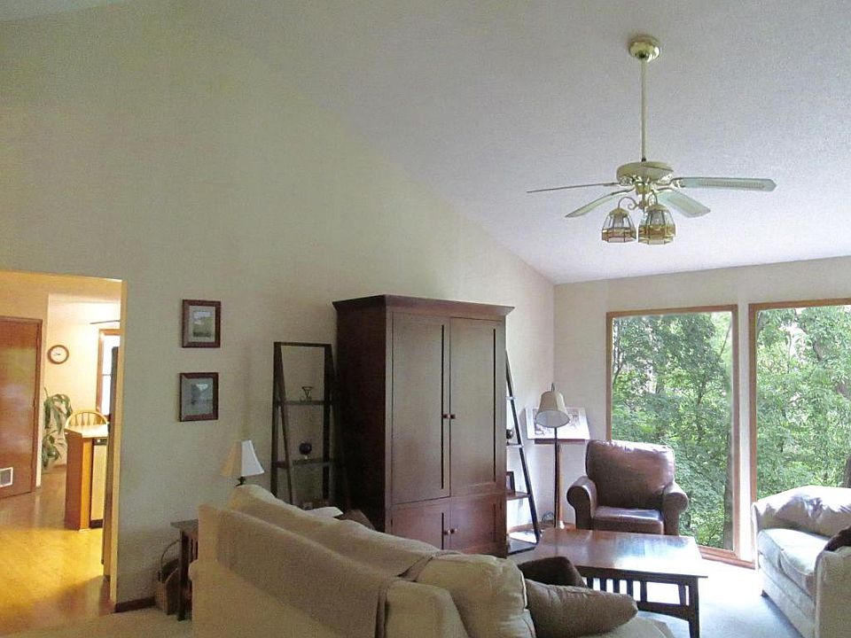 2nd image of 2408 Hillshire Dr