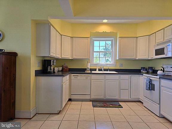 5th image of 113 Wildwood Pl #8110