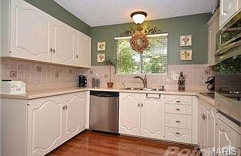 4th image of 476 Hillbrook Dr