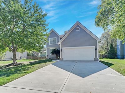 1021 SE 12th St, Lees Summit, MO, 64081