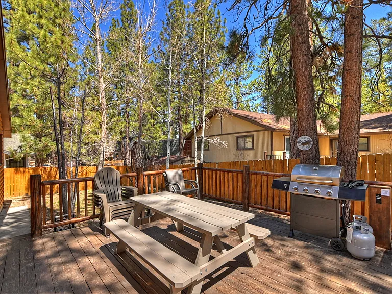 147 Teakwood Dr — Photo 31