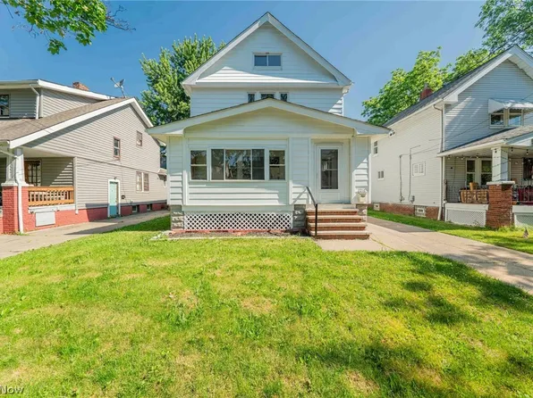 2216 Roanoke Ave, Cleveland, OH 44109