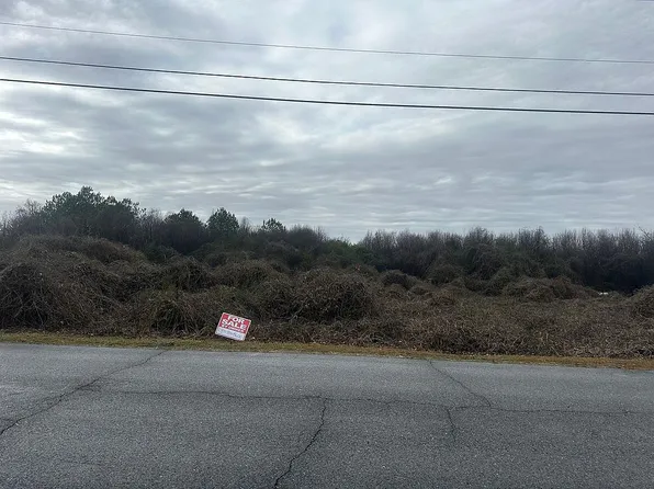 252 4th Ave, Pleasant Grove, AL 35127