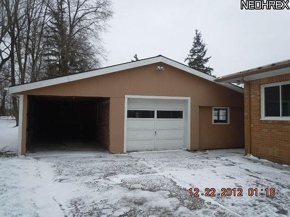 3rd image of 15385 Old Lincoln Way