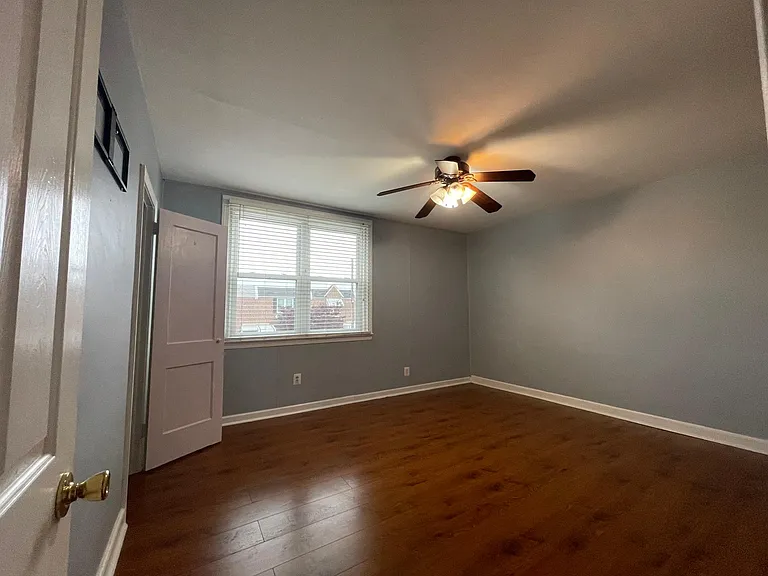 3406 Lansing St — Photo 8