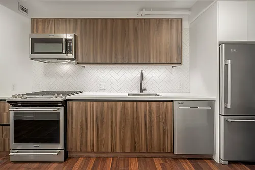 21 India St #T2605 Photo 1