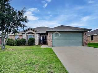 730 E Sheila Cir, Joshua, TX 76058