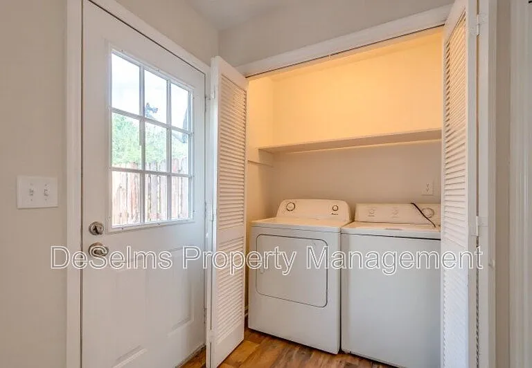 302 Ash Forge Dr — Photo 11