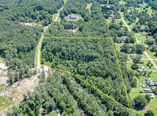 520 Penny Ln, Loganville, GA