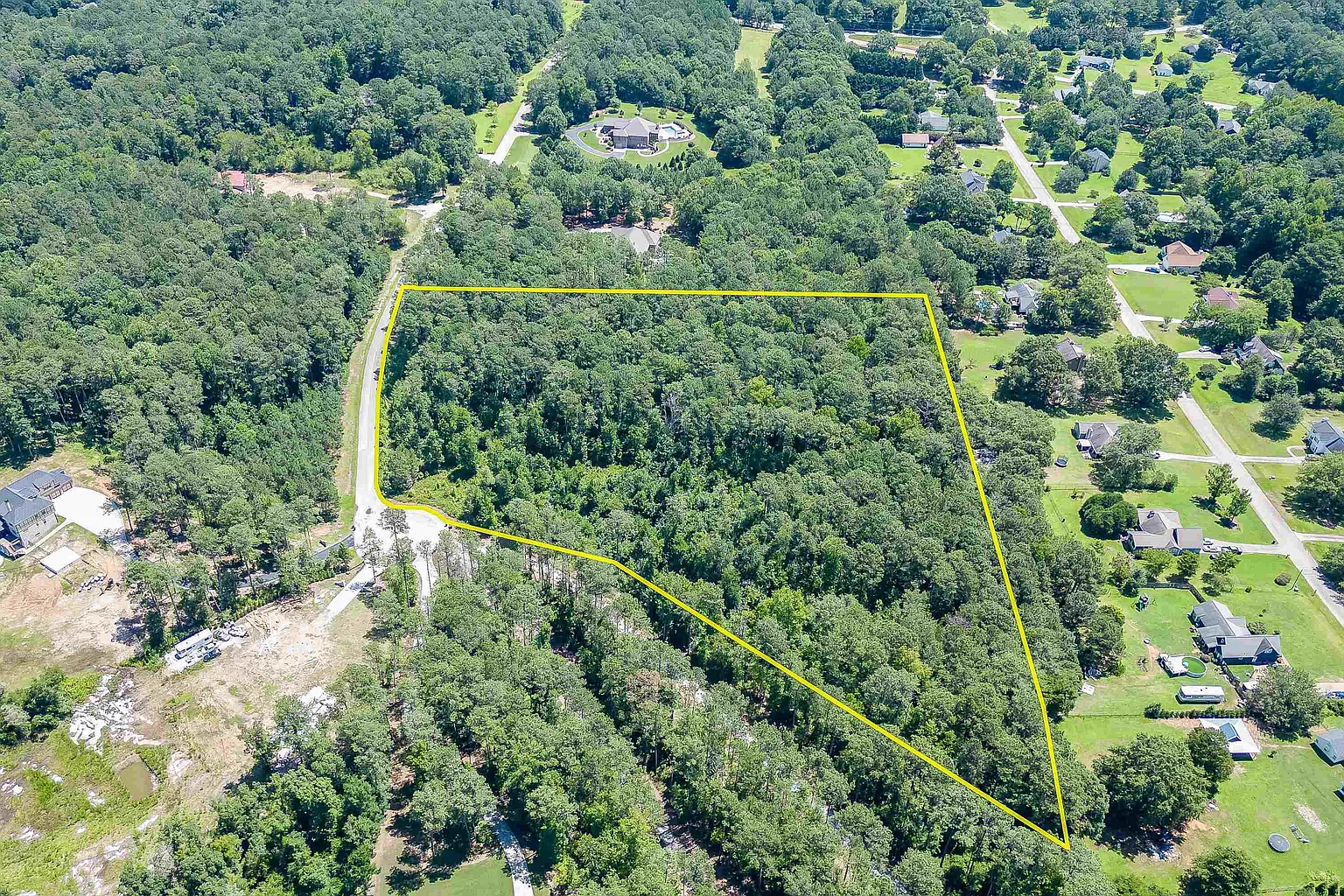 520 Penny Ln photo 1