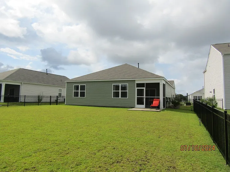 2155 Ainsley Dr — Photo 31