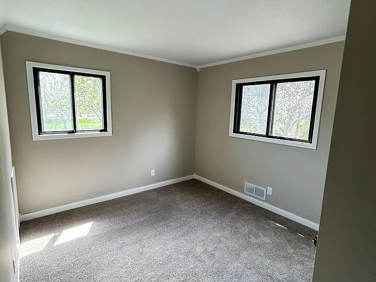 7436 Iden Ave S — Photo 18