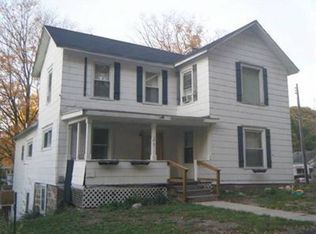 173 E Quarterline Rd, Newaygo, MI 49337