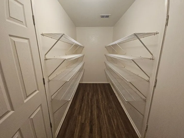 1432 Lauren Dr — Photo 14