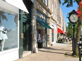 44 Greenwich Ave, Greenwich, CT