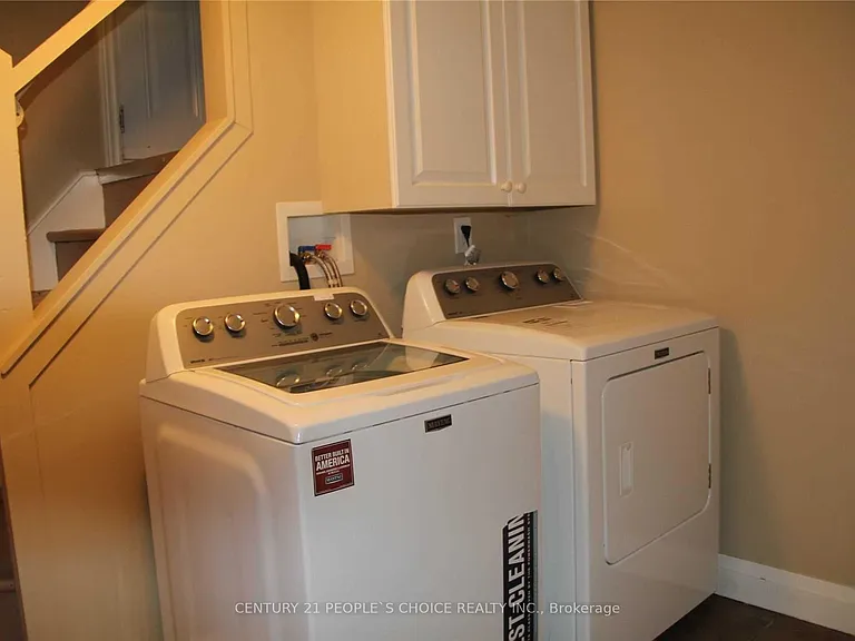 39 Meadowland Dr — Photo 11
