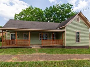 205 S Gaston St, Kings Mountain, NC 28086