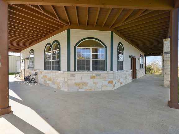 5th image of 2894 Westview Dr