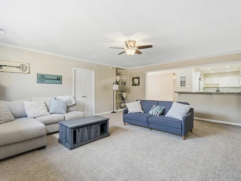 2222 Bacon Park Dr — Photo 9