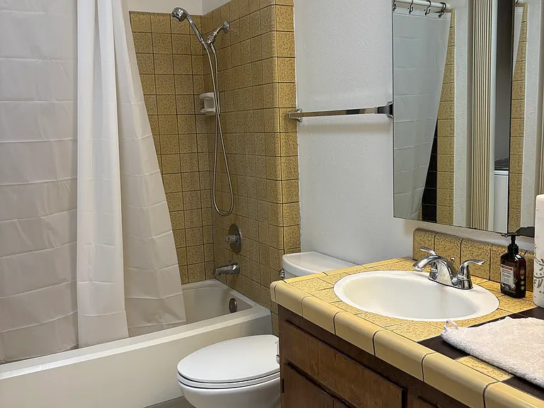 8750 Kelsey Dr #8750 — Photo 1