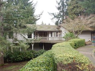 2652 Terrace View Dr, Eugene, OR 97405