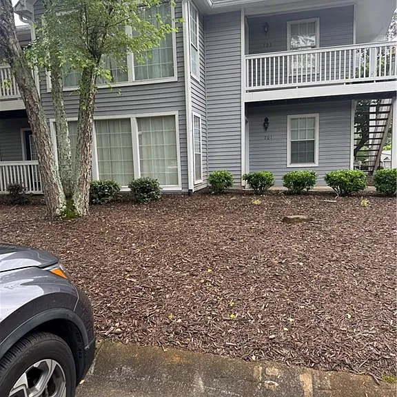 701 Miller Ct #701 — Photo 1