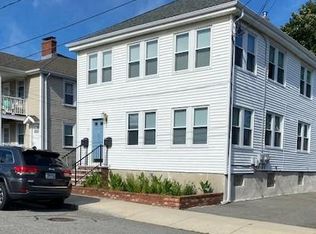 15 Freeborn St #A1, Newport, RI 02840