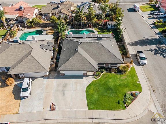 4th image of 525 Quail Rock Ave