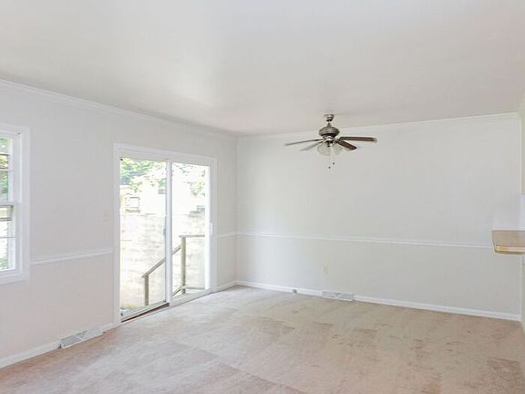 5th image of 21332 Bristol Ave