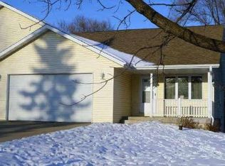 W7824 Maple Dr, Onalaska, WI 54650
