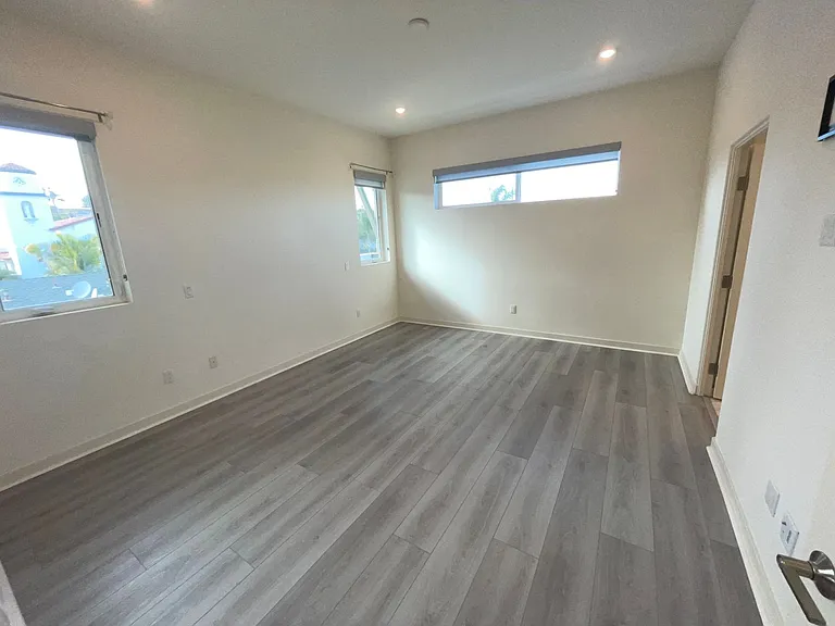 3128 Canon St #301 — Photo 30