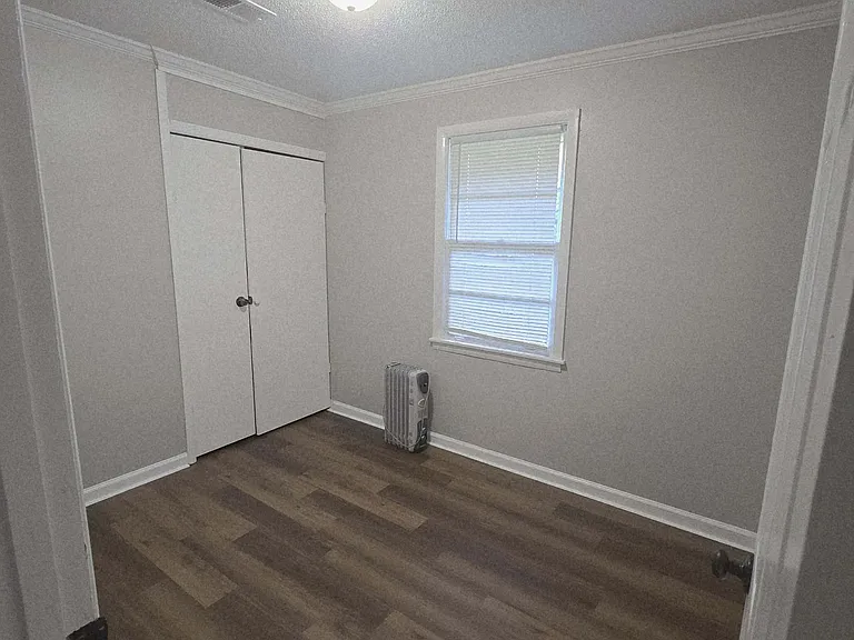 419 Tillman St — Photo 17