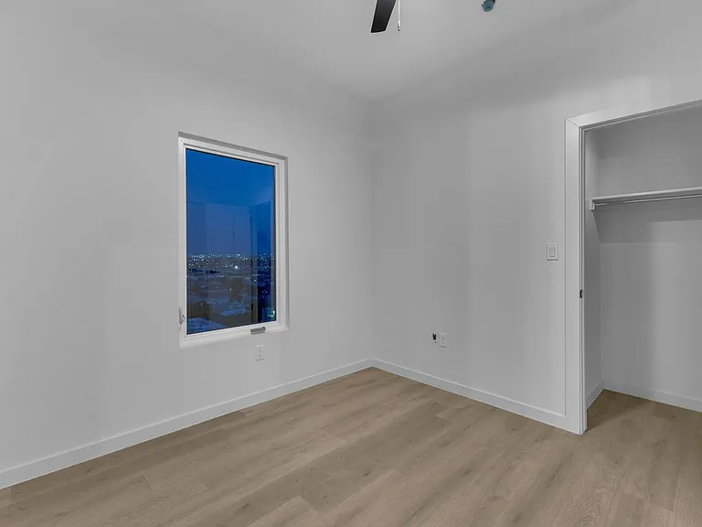 1519 Golden Hill Ter — Photo 27