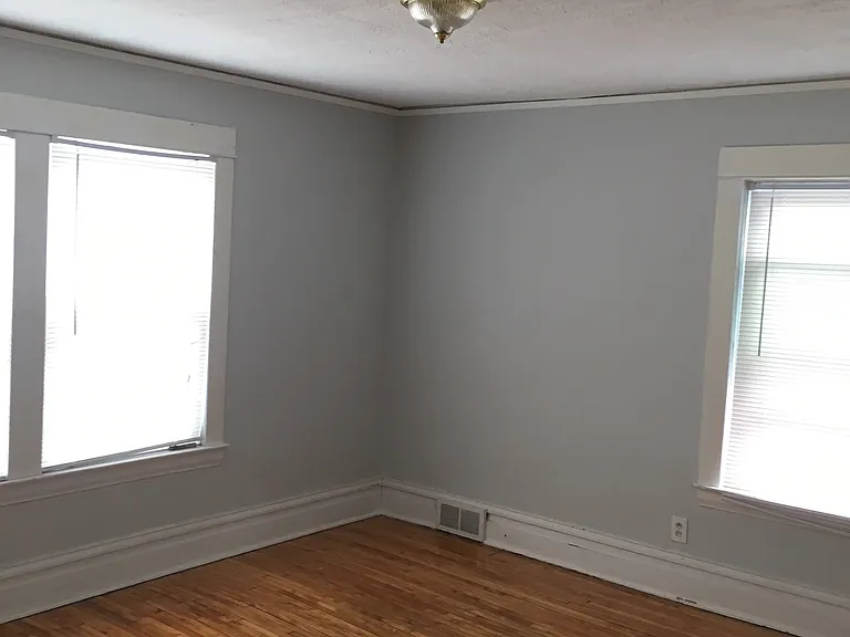 1251 Sigsbee St SE — Photo 7