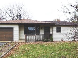 1221 Ottawa Dr, New Lenox, IL 60451