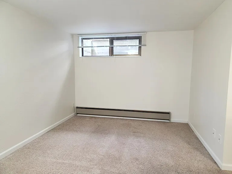 5129 24th Ave NE — Photo 5