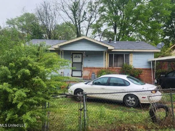 150 Dawkins St, Louisville, MS 39339