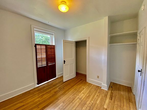 3rd image of 215 N River St APT 5