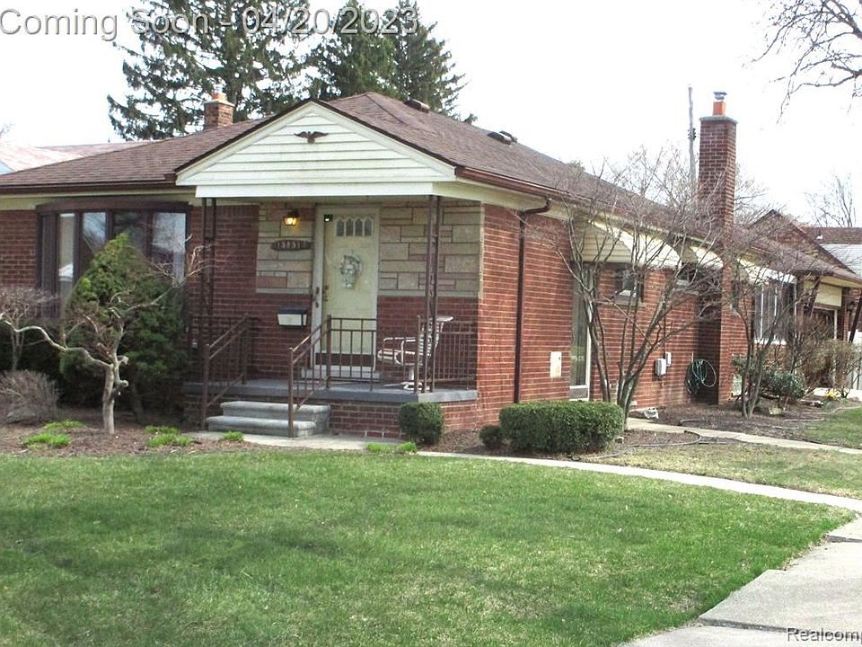 1st image of 15851 Englewood Ave