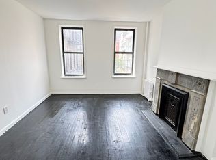 695 10th Ave APT 3RN, New York, NY 10036