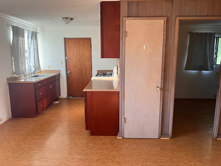 1448 Keeaumoku St — Photo 17