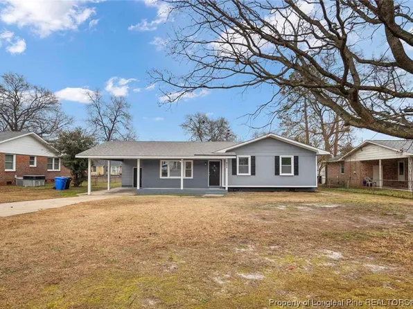 1845 Ashton Rd, Fayetteville, NC 28304