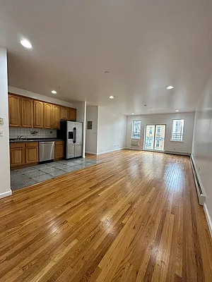 Rented by Douglas Elliman | media 29