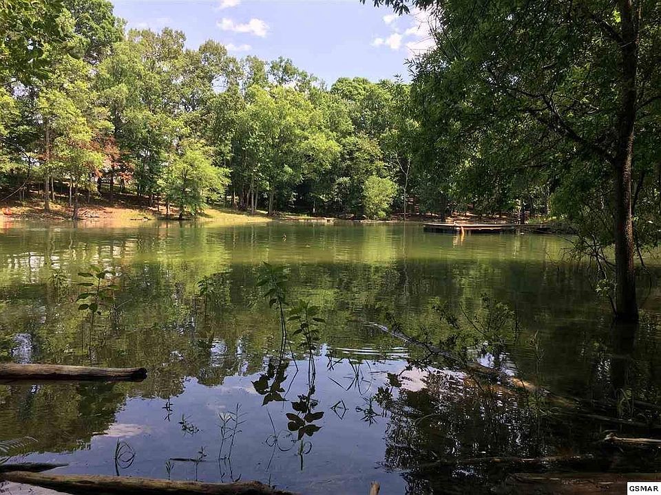 2nd image of 10 Stokley Ct Lot 10